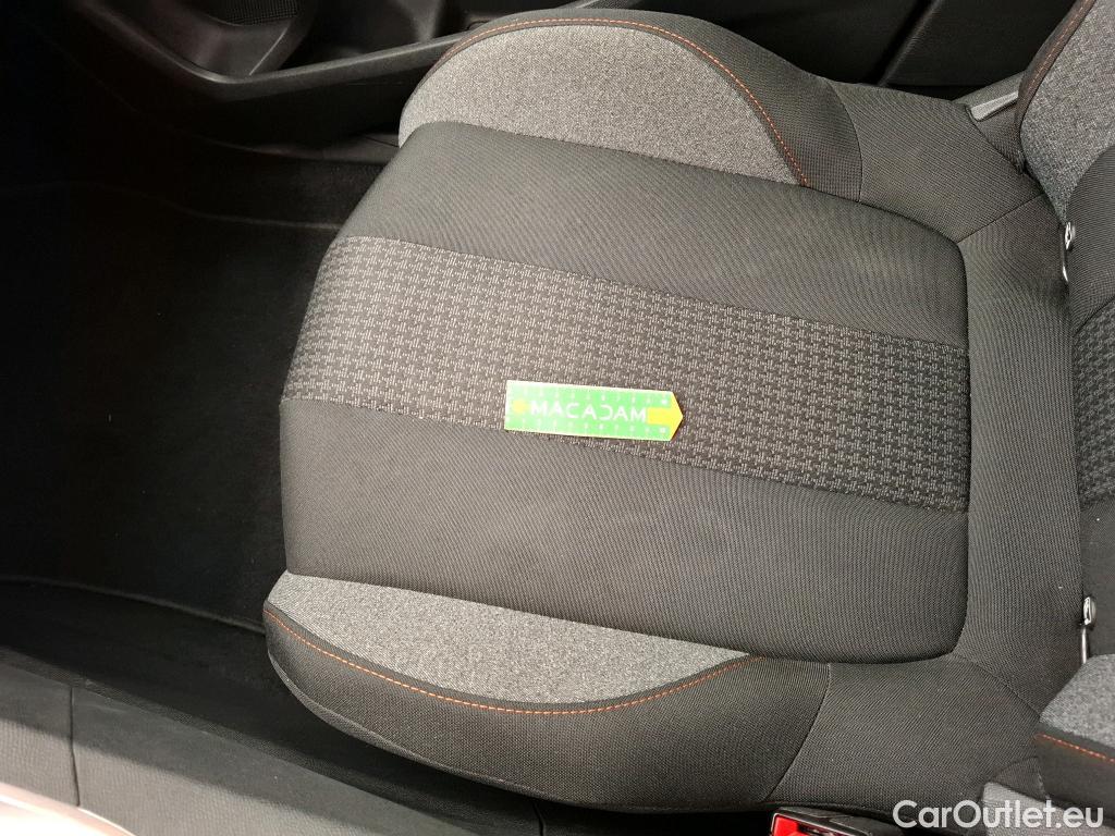  Peugeot  3008  II Active Pack 1.5 HDi 130CV BVA8 E6d #13