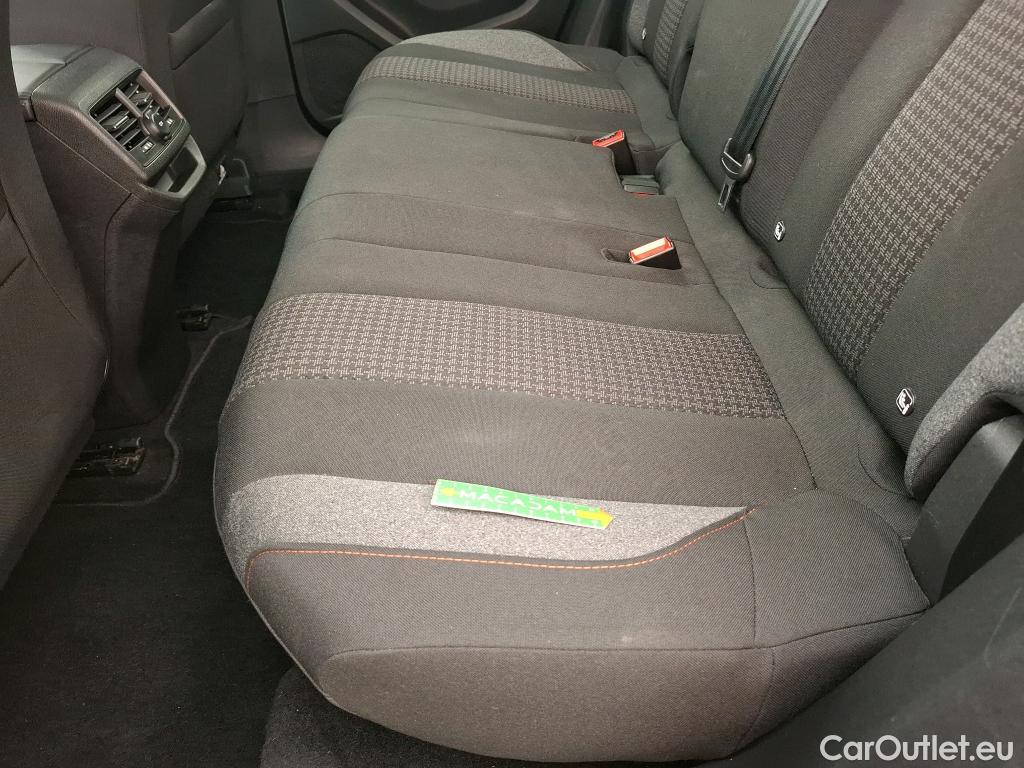  Peugeot  3008  II Active Pack 1.5 HDi 130CV BVA8 E6d #19