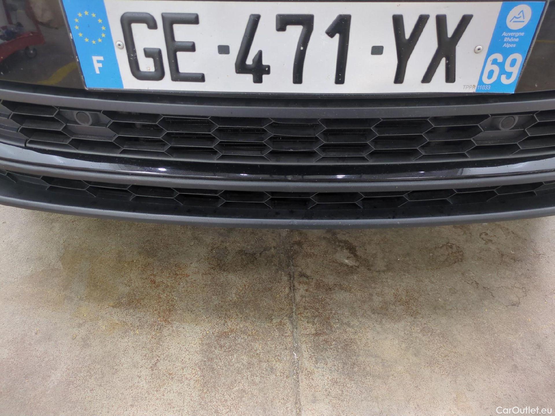  Skoda  Karoq SKODA  / 2017 / 5P / SUV 1.5 TSI 150ch ACT DSG7 Business #36