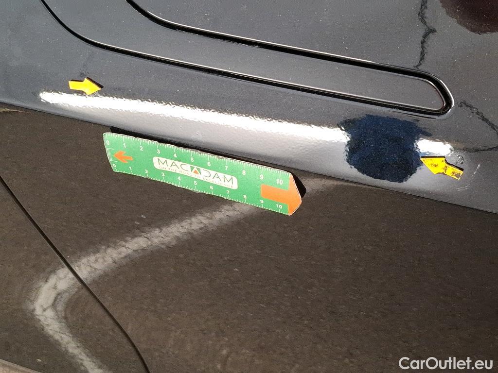  Tesla  Model Y TESLA  / 2020 / 5P / SUV Grande Autonomie Dual Motor AWD #29