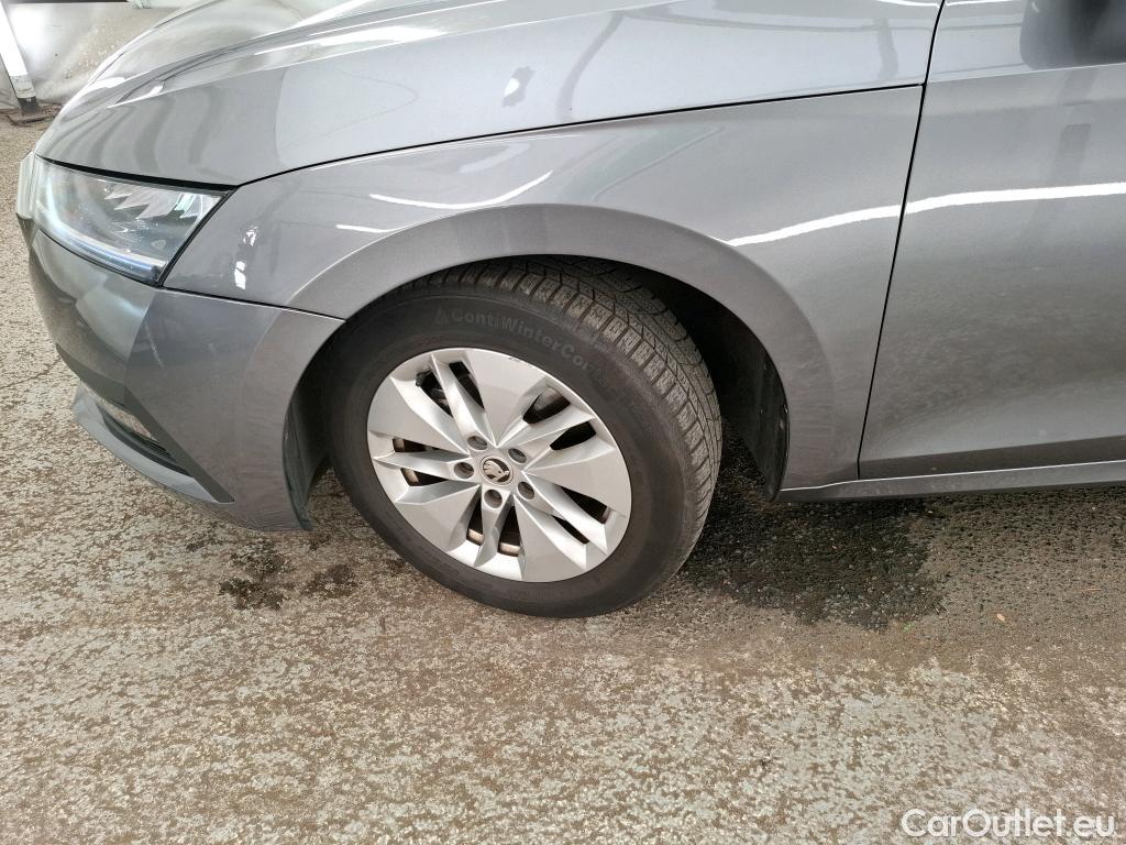  Skoda  Octavia  Break Business 2.0 TDI 150CV BVA7 E6d #23