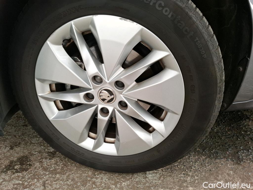  Skoda  Octavia  Break Business 2.0 TDI 150CV BVA7 E6d #24