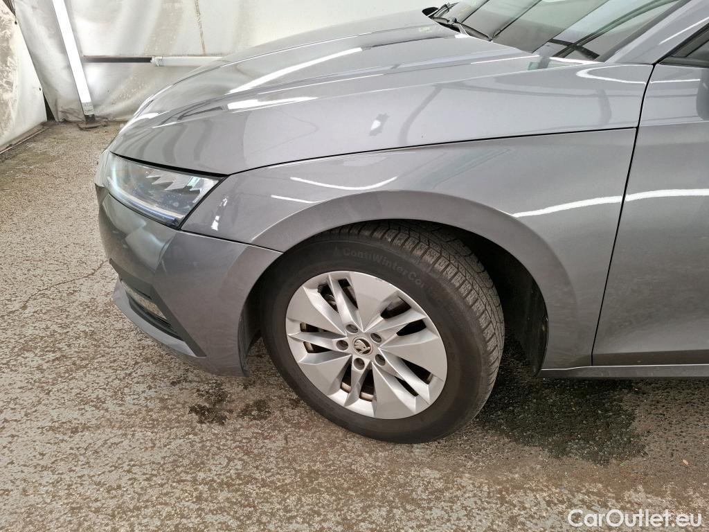  Skoda  Octavia  Break Business 2.0 TDI 150CV BVA7 E6d #18