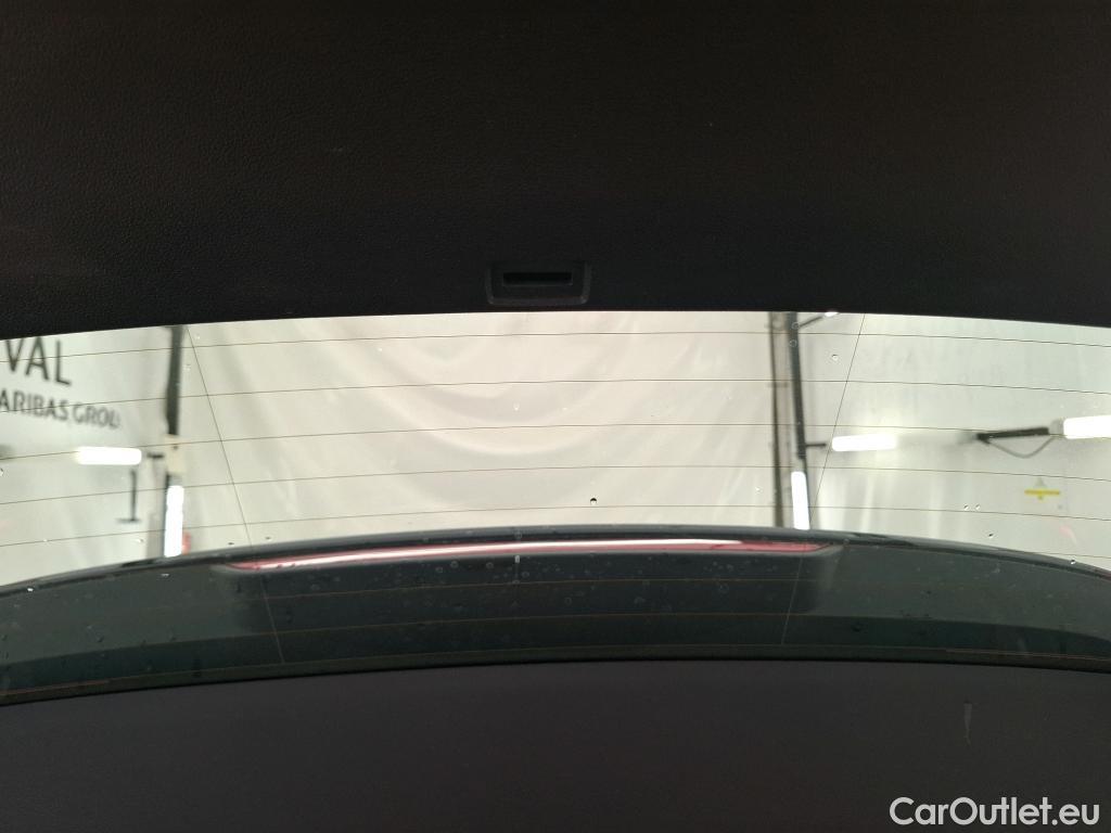  Volkswagen  Golf  VOLKSWAGEN / 2020 / 5P / Berline 2.0 TDI SCR 150 DSG7 Life Busi #11
