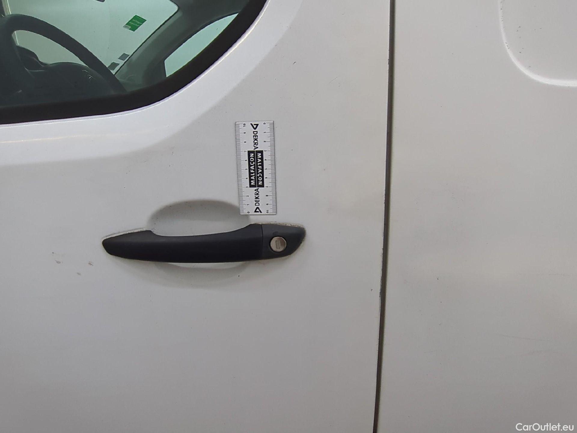  Citroen  Jumpy  Fourgon Business M 1.6 BlueHDi 95CV BVM5 E6 #26