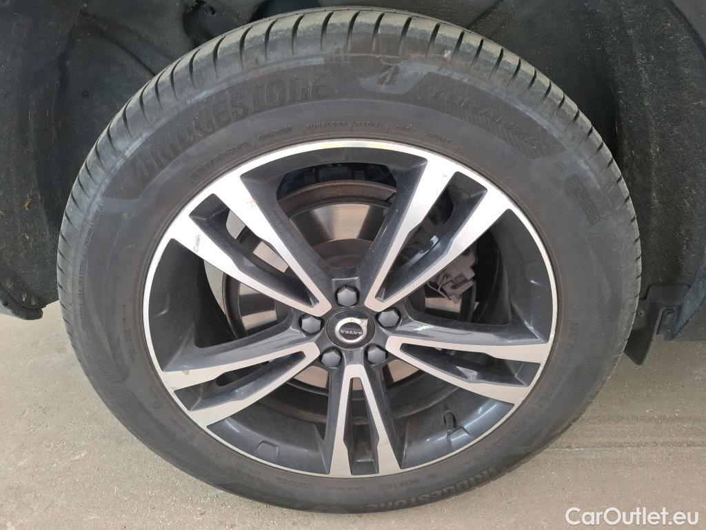  Volvo  XC60 VOLVO  / 2017 / 5P / SUV Recharge T6 340 Geartro Business Exe #36