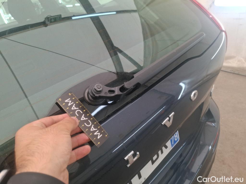  Volvo  XC60 VOLVO  / 2017 / 5P / SUV B4 197 Geartro Business Executive #24