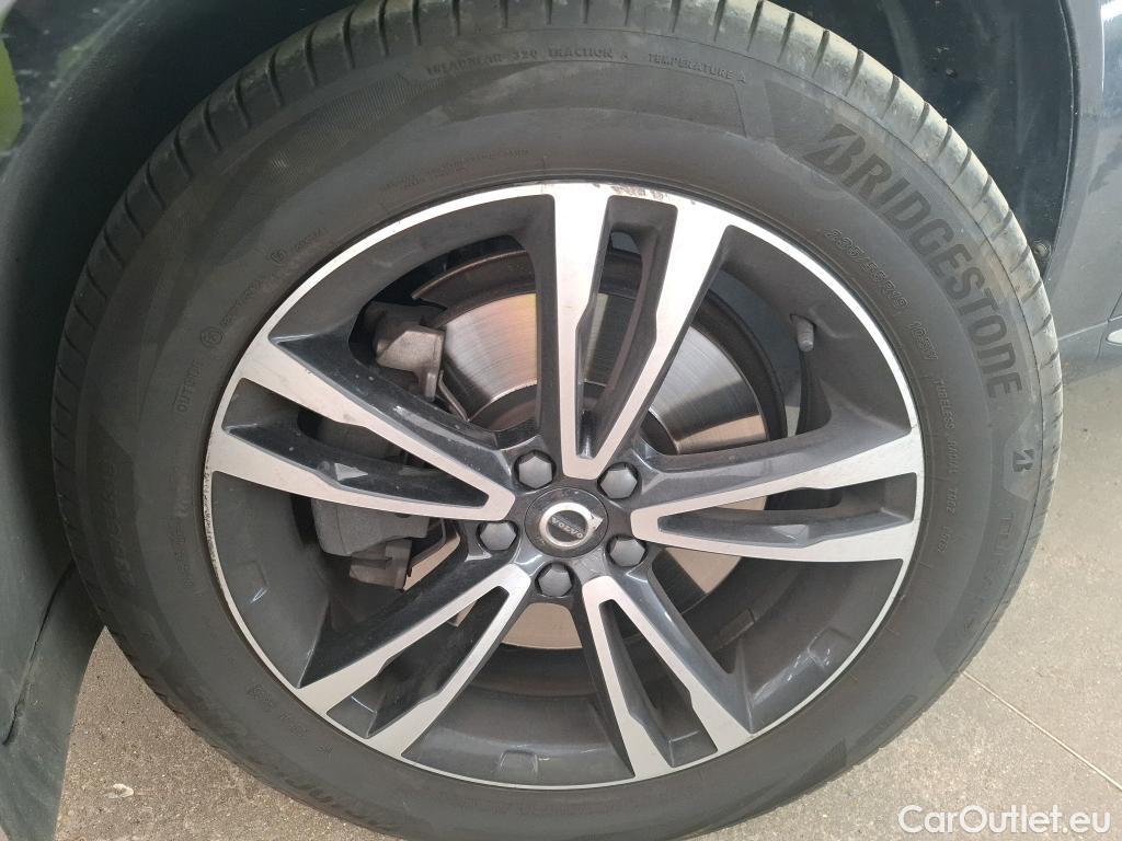  Volvo  XC60 VOLVO  / 2017 / 5P / SUV Recharge T6 340 Geartro Business Exe #27