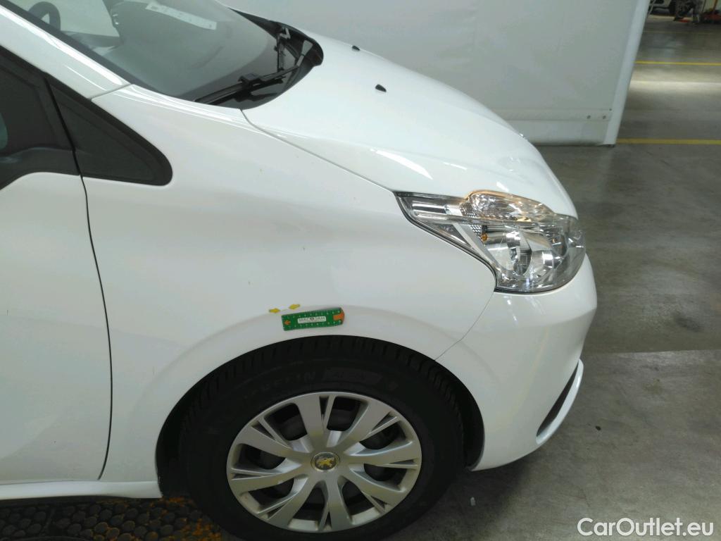  Peugeot  208  Affaire Premium Pack 1.5 HDi 100CV BVM5 E6dT #13