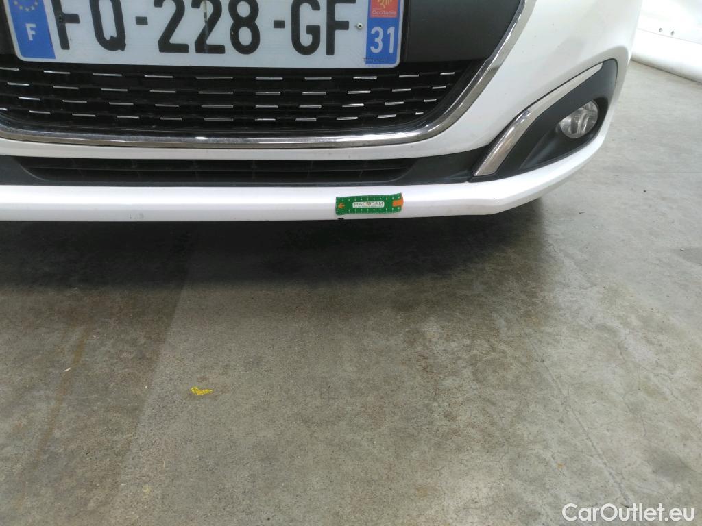  Peugeot  208  Affaire Premium Pack 1.5 HDi 100CV BVM5 E6dT #3
