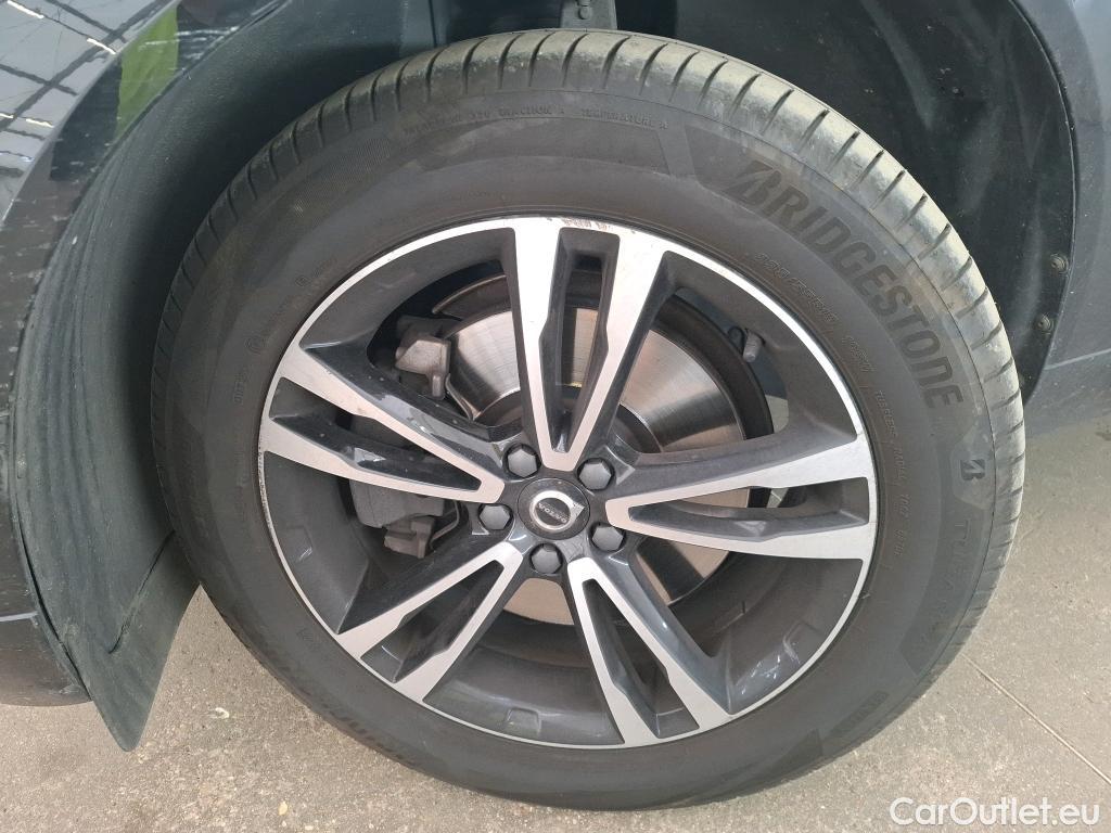  Volvo  XC60 VOLVO  / 2017 / 5P / SUV Recharge T6 340 Geartro Business Exe #26