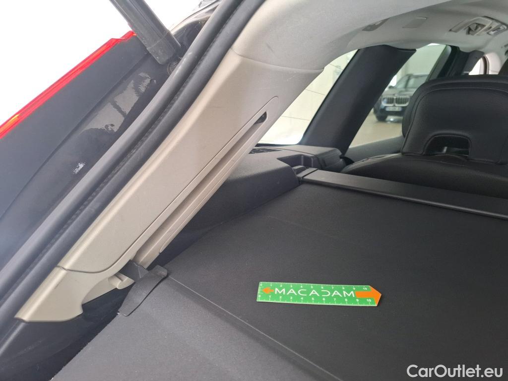  Volvo  XC60 VOLVO  / 2017 / 5P / SUV Recharge T6 340 Geartro Business Exe #50
