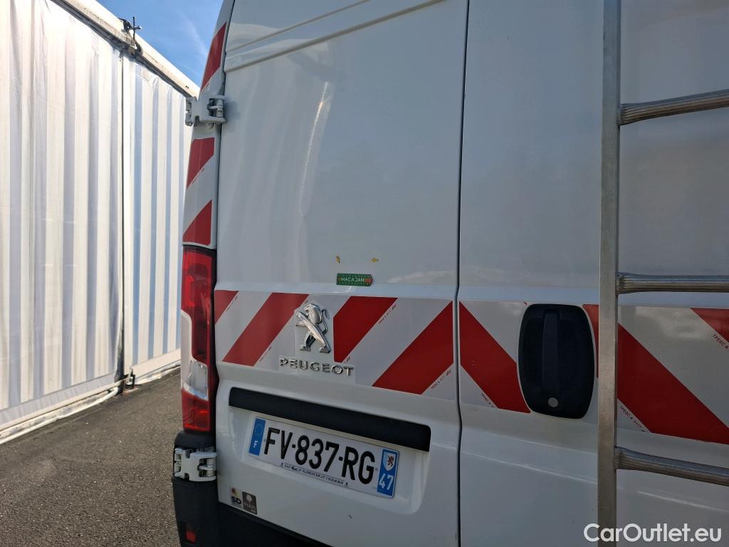  Peugeot  Boxer PEUGEOT  / 2014 / 4P / Fourgon tôlé BlueHDi S&S 120 PREMIUM 335 L2H2 #9