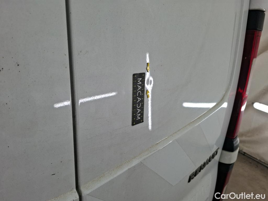  Renault  Trafic  Fourgon L2H1 3T Grand Confort 2.0 dCi 130CV BVM6 E6d #72