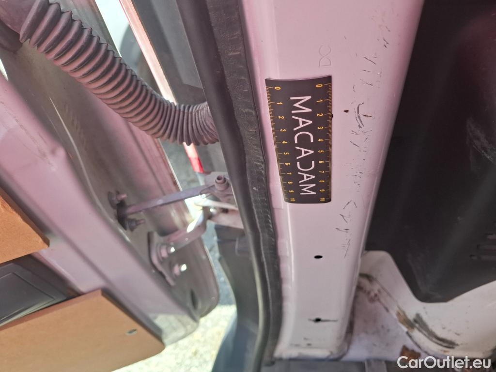  Renault  Kangoo  II Express Maxi Extra (Série Spéciale) 1.5 dCi 95CV BVM6 E6dT #32