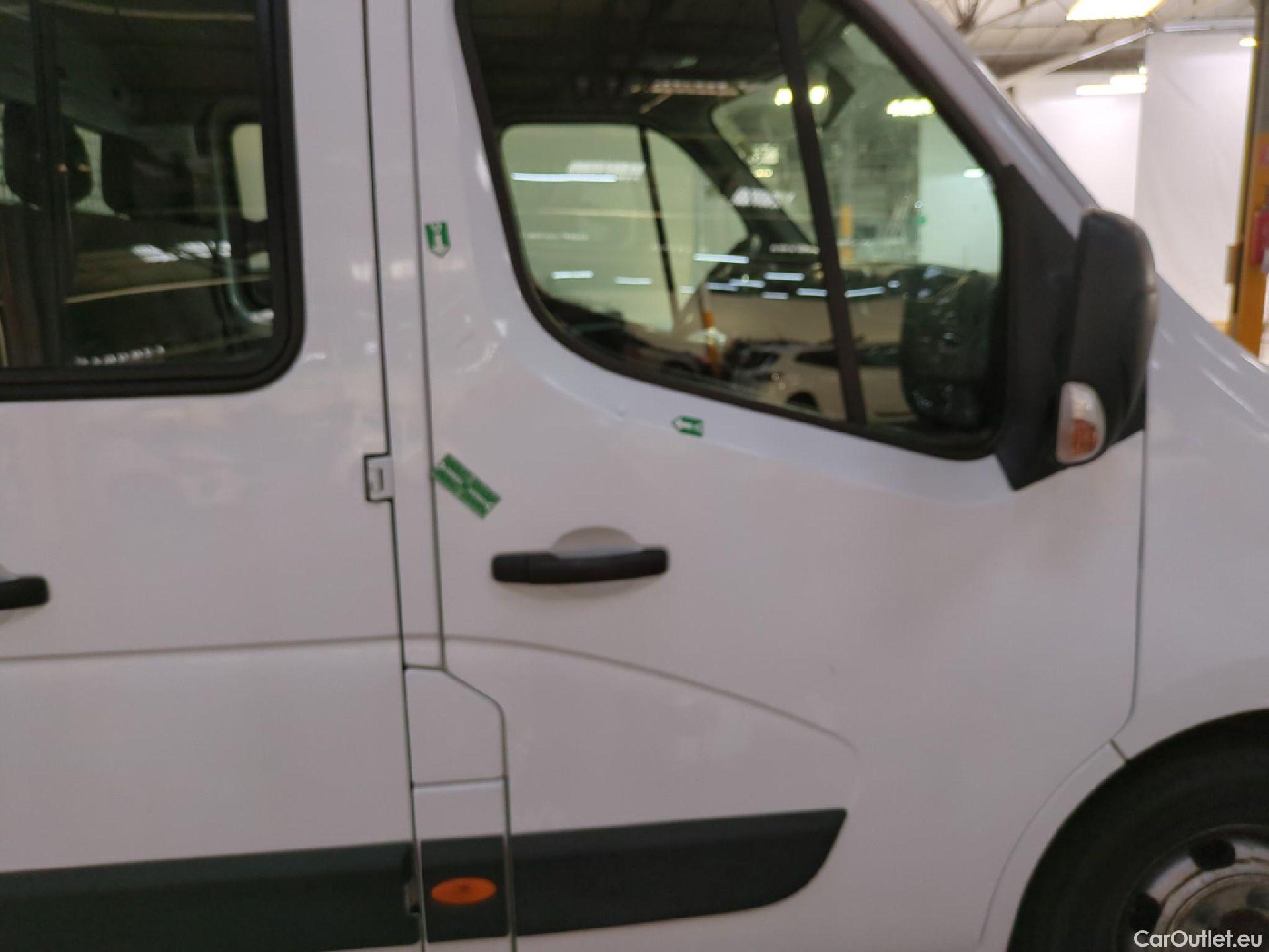  Renault  Master RENAULT  DC VU 4p Châssis double cabine DC GCf Propu RJ3500 L3 dCi 130 E6 #23