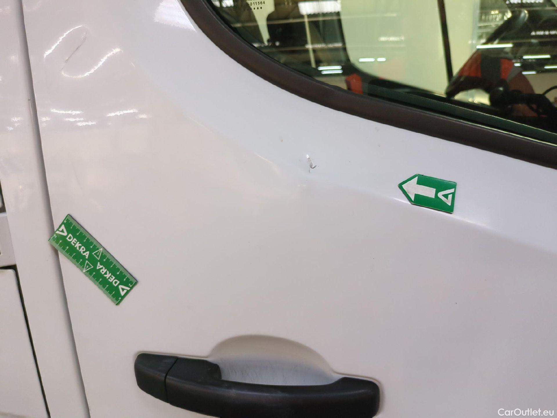  Renault  Master RENAULT  DC VU 4p Châssis double cabine DC GCf Propu RJ3500 L3 dCi 130 E6 #25