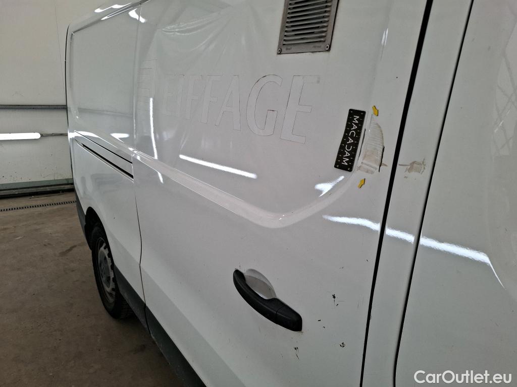  Renault  Trafic  Fourgon L2H1 3T Grand Confort 2.0 dCi 130CV BVM6 E6d #28