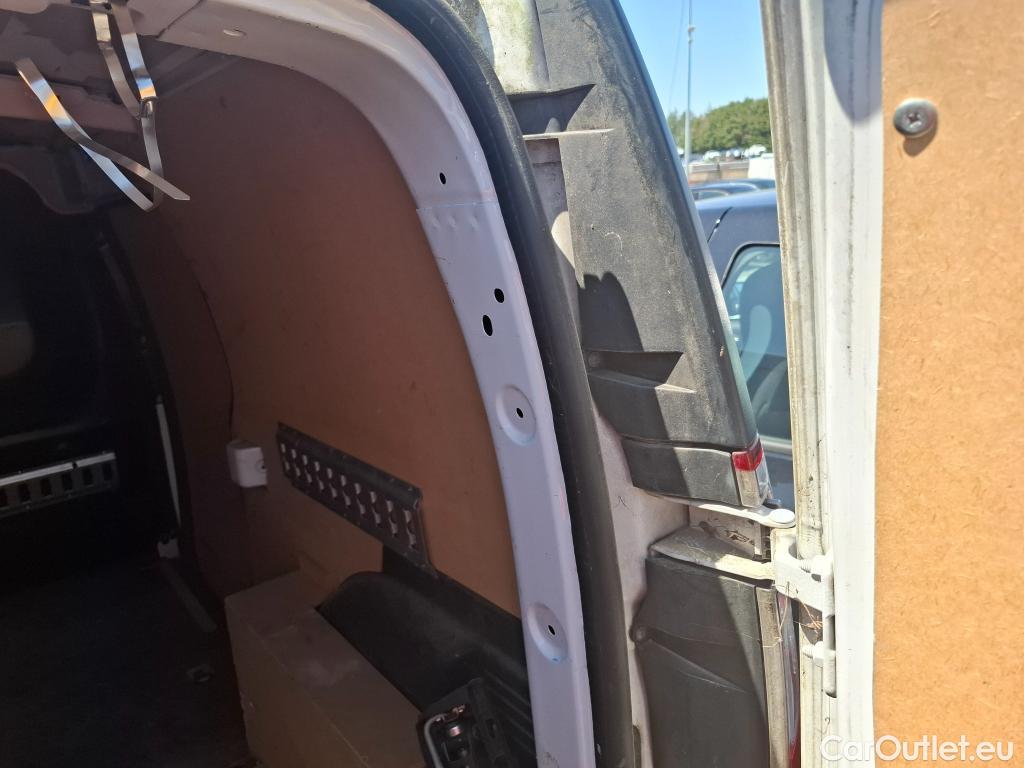  Renault  Kangoo  II Express Maxi Extra (Série Spéciale) 1.5 dCi 95CV BVM6 E6dT #33