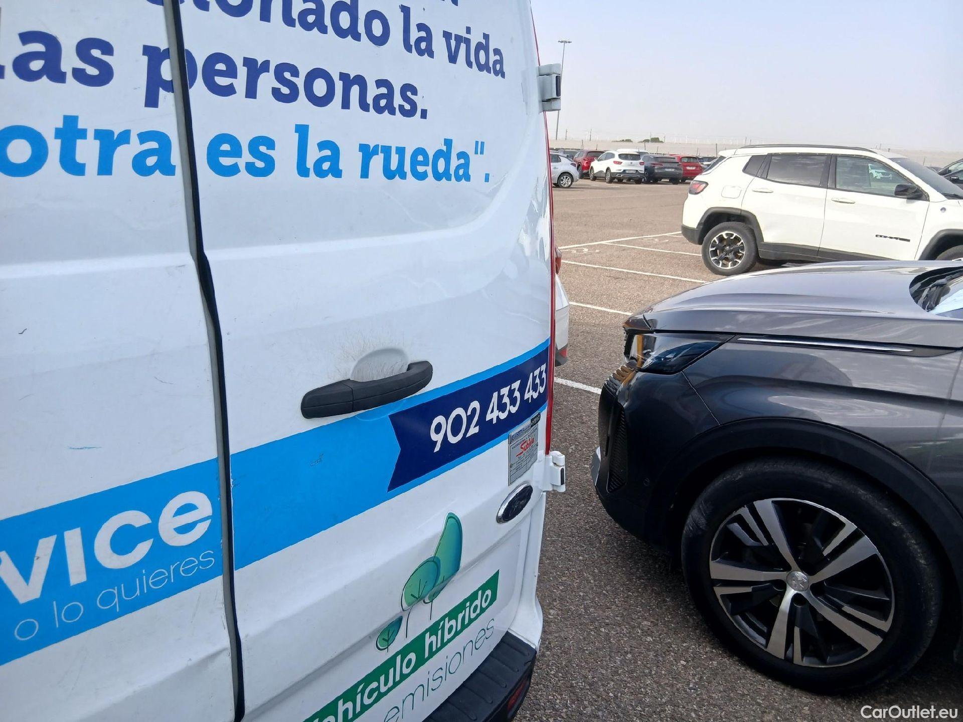  Ford  Transit FORD  Custom / 2012 / 4P / furgón Van 2.0 TDCI 96kW 320 L1 MHEV Trend #29