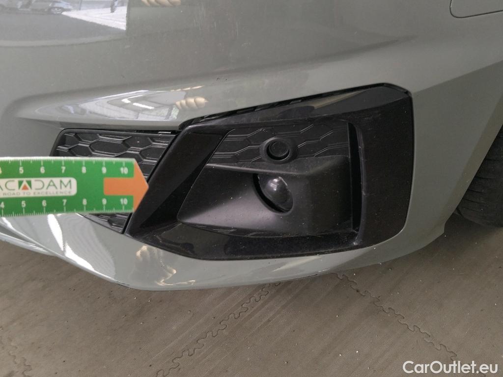  Audi  A5 Sportback AUDI A5 / 2019 / 5P / berlina con portón Black Line 40 TDI S tronic Sportback #19