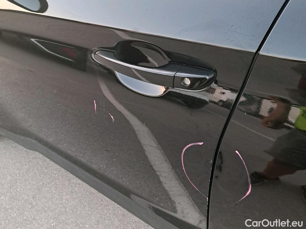  Hyundai  Konna HYUNDAI Kona / 2017 / 5P / todoterreno 1.6 GDI HEV Klass DCT #8