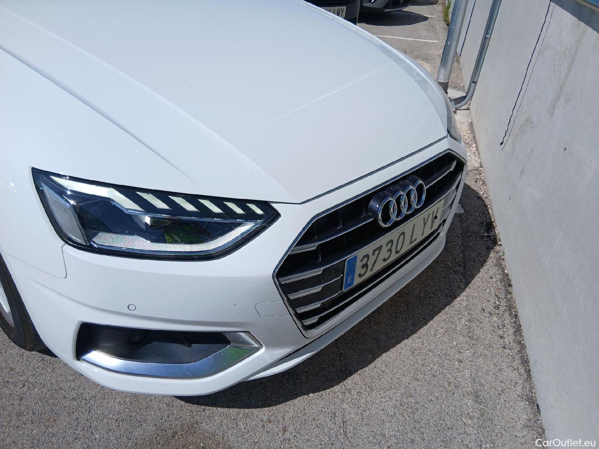  Audi  A4 AUDI  / 2019 / 4P / sedán Advanced 35 TFSI 110kW (150CV) S tronic #3
