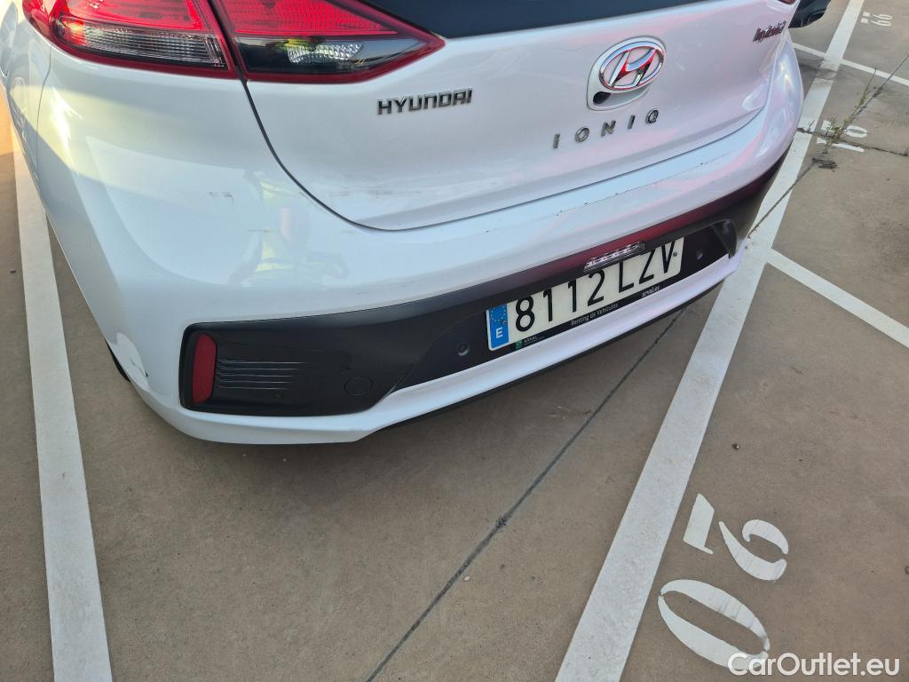  Hyundai   Ioniq HYUNDAI / 2019 / 5P / berlina con portón 1.6 GDI HEV Klass DCT #17