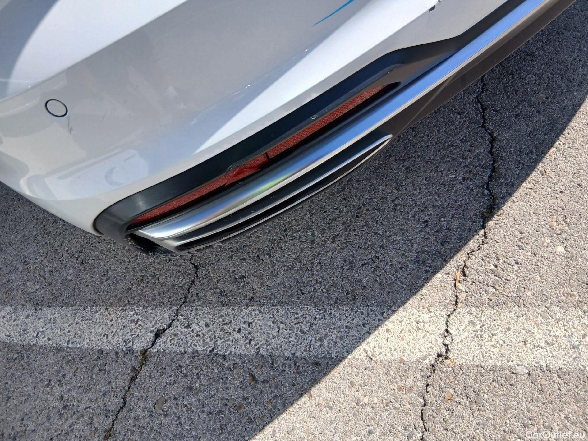  Audi  A4 AUDI  / 2019 / 4P / sedán Advanced 35 TFSI 110kW (150CV) S tronic #15