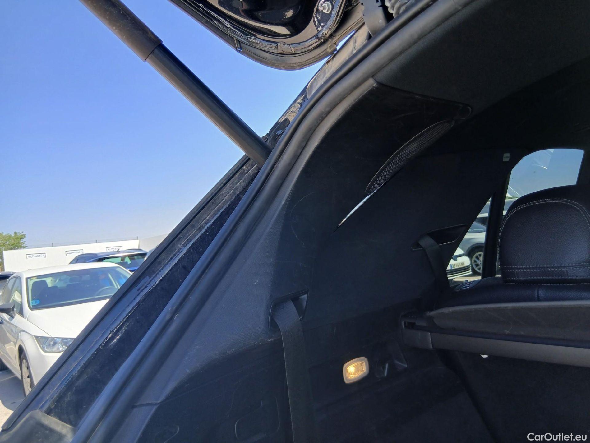  Mercedes  G-Klasee MERCEDES-BENZ GLE / 2018 / 5P / todoterreno GLE 300 d 4MATIC #55