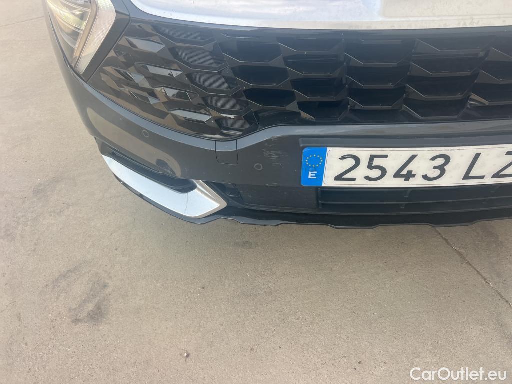  KIA  Sportage KIA  / 2022 / 5P / todoterreno 1.6 T-GDi PHEV 198kW (265CV) Tech 4X4 #32