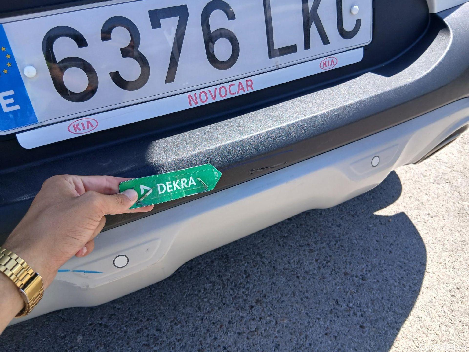  KIA  STONIC KIA  / 2017 / 5P / todoterreno 1.0 T-GDi 74kW (100CV) Drive #15