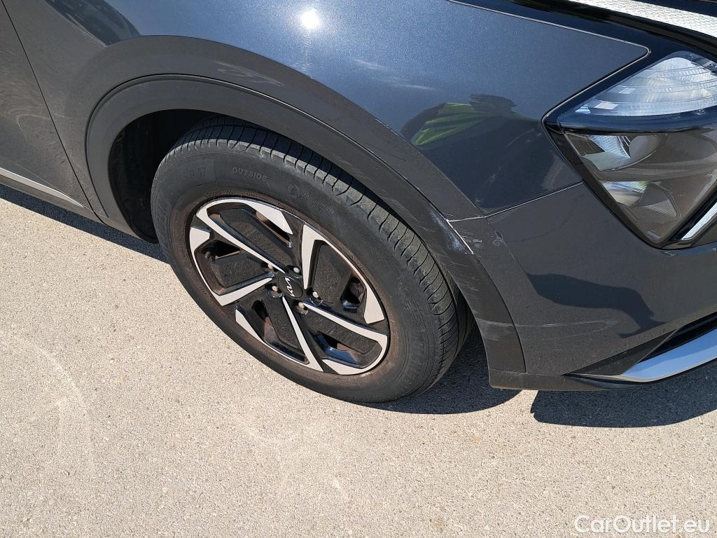  KIA  Sportage KIA  / 2022 / 5P / todoterreno 1.6 T-GDi HEV 171kW (230CV) Drive 4X2 #21