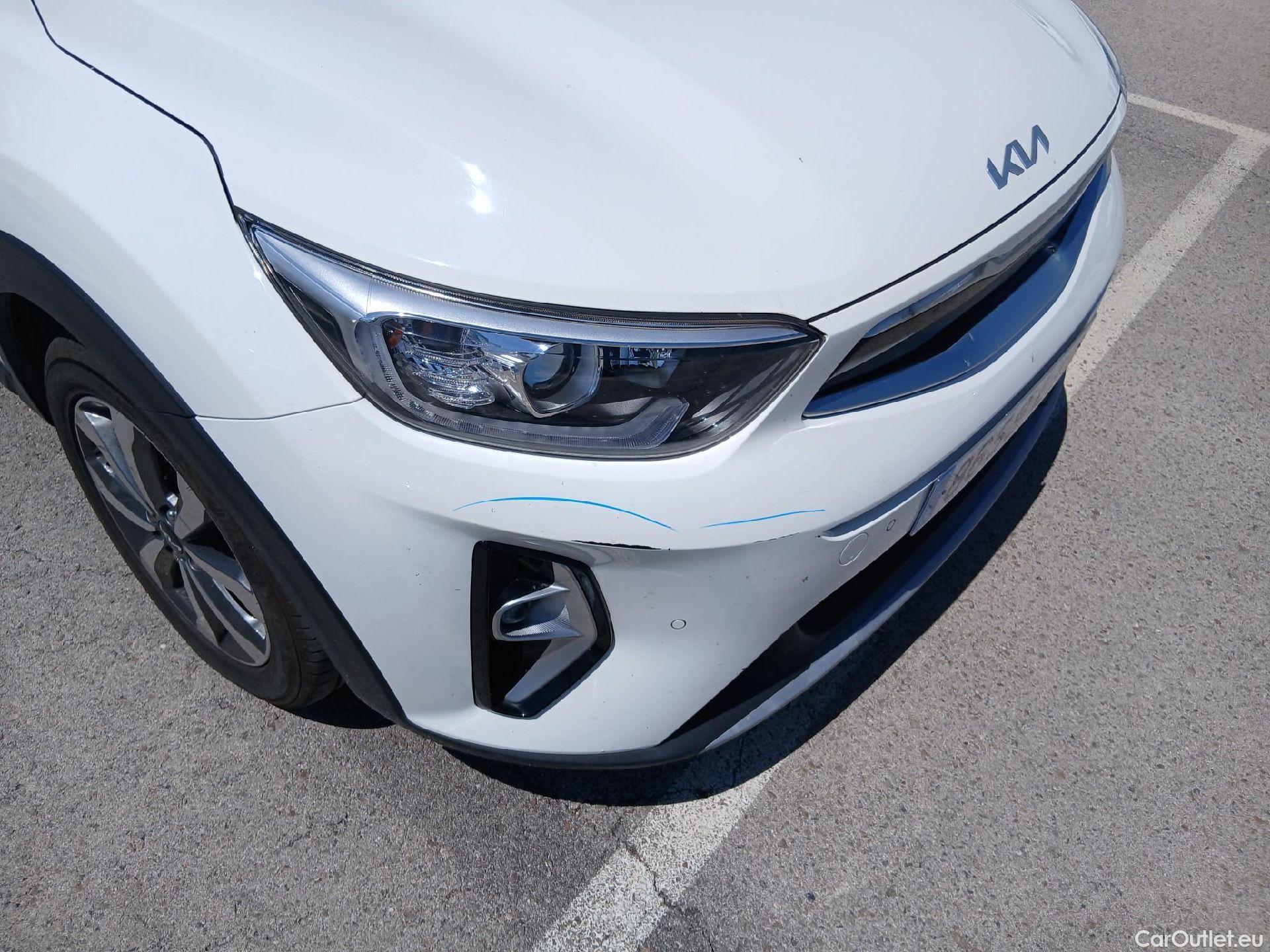  KIA  STONIC KIA  / 2017 / 5P / todoterreno 1.0 T-GDi 74kW (100CV) MHEV iMT Drive #4