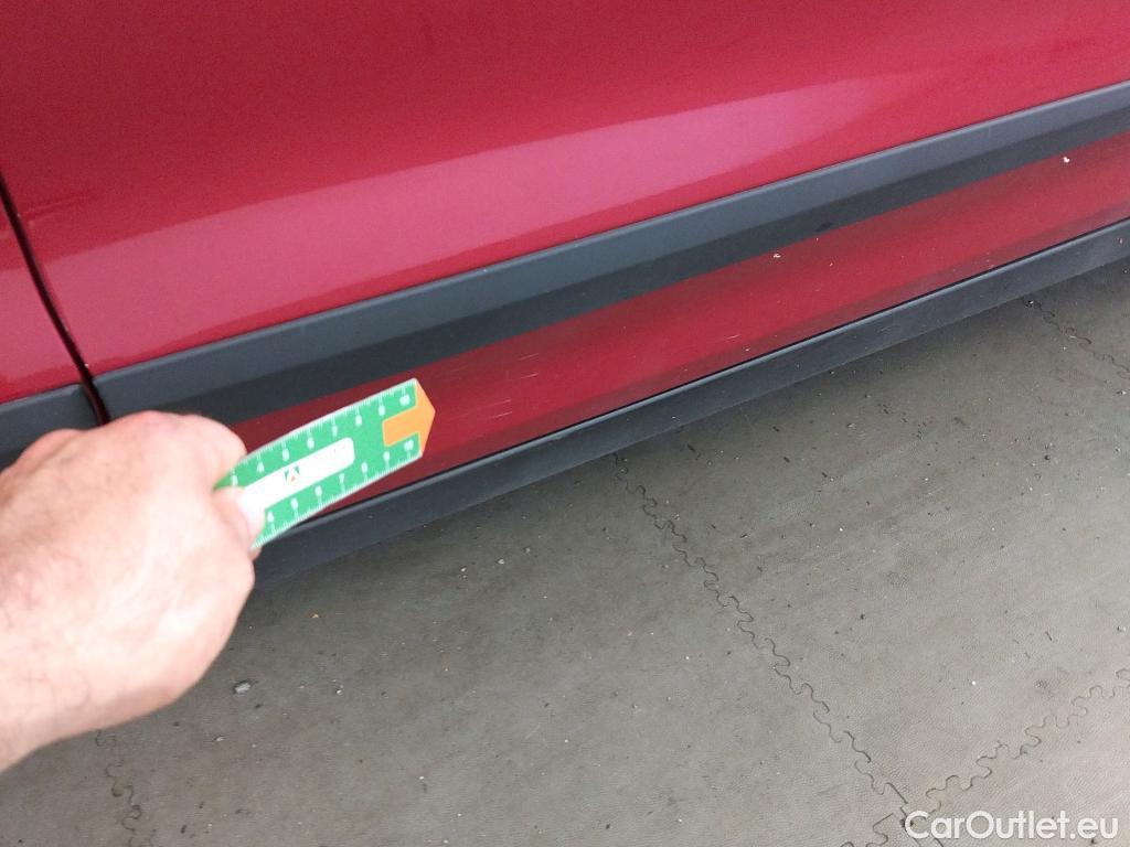  KIA  Niro KIA  / 2019 / 5P / crossover 1.6 GDi HEV 104kW (141CV) Drive #7