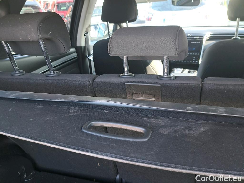  Hyundai  Tucson HYUNDAI  / 2020 / 5P / todoterreno 1.6 TGDI 169kW HEV Tecno Auto 2C #26