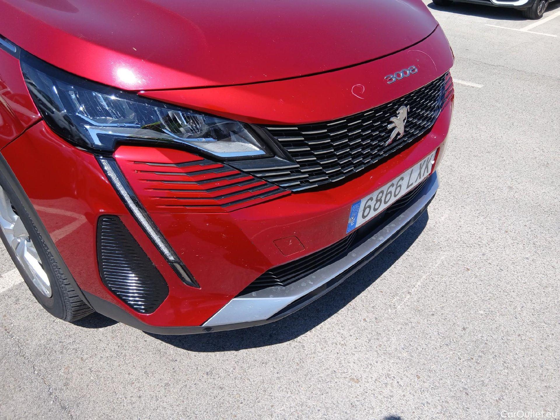  Peugeot  3008 PEUGEOT  / 2020 / 5P / todoterreno 1.5 BlueHDi 96kW S&S Active Pack EAT8 #5