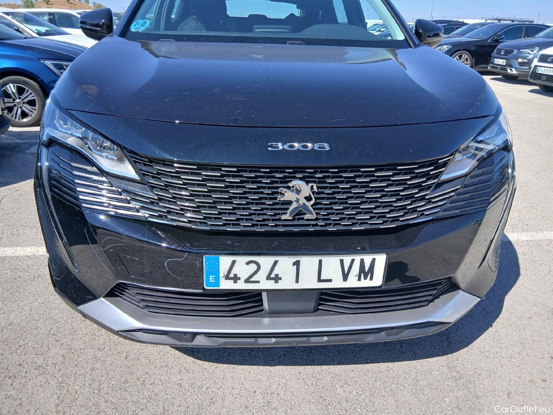  Peugeot  3008 PEUGEOT  / 2020 / 5P / todoterreno 1.5 BlueHDi 96kW S&S Active Pack EAT8 #4