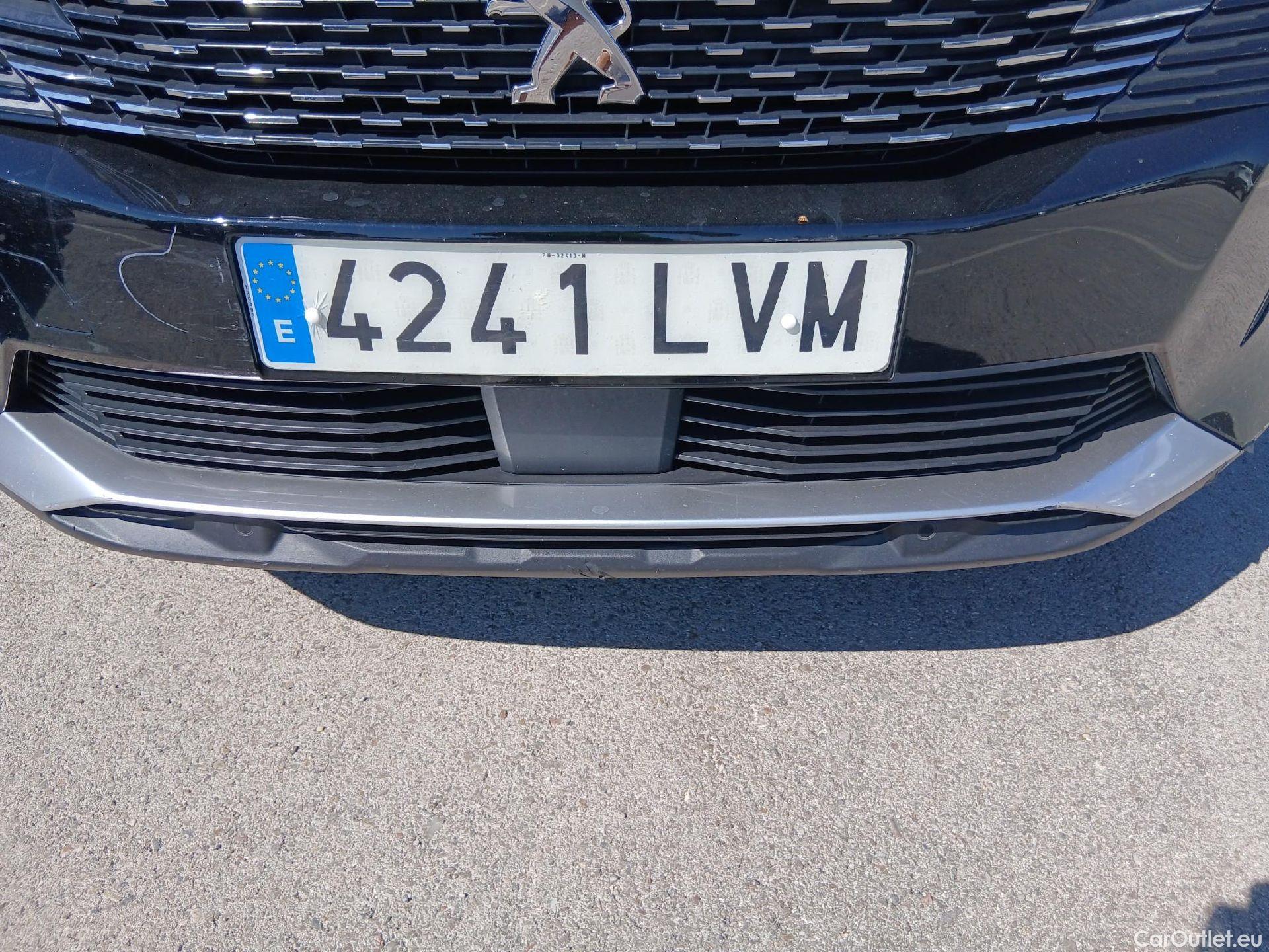  Peugeot  3008 PEUGEOT  / 2020 / 5P / todoterreno 1.5 BlueHDi 96kW S&S Active Pack EAT8 #64