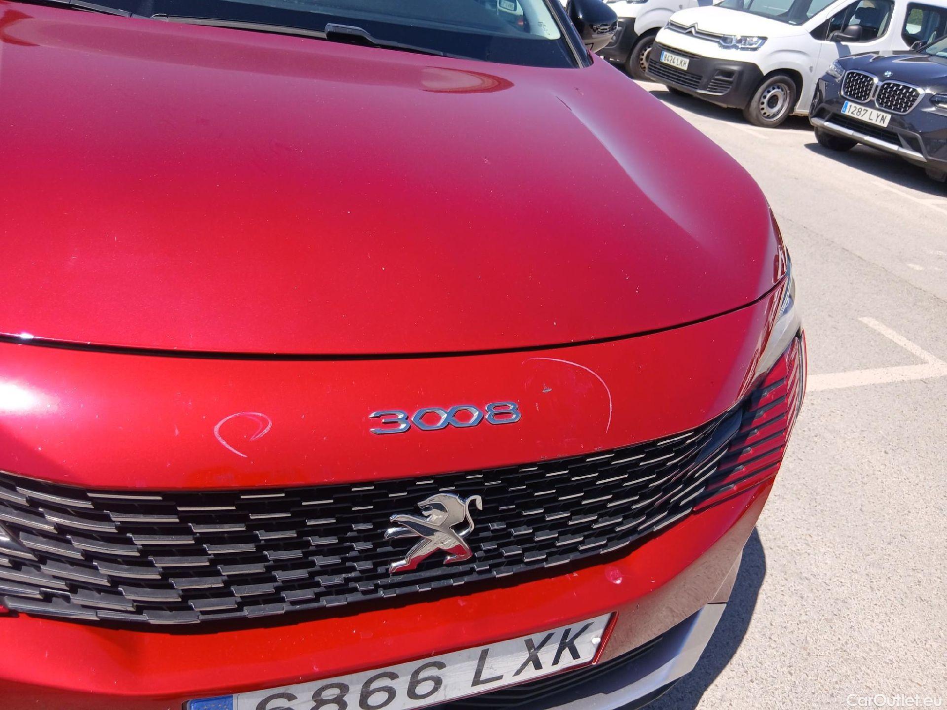  Peugeot  3008 PEUGEOT  / 2020 / 5P / todoterreno 1.5 BlueHDi 96kW S&S Active Pack EAT8 #9
