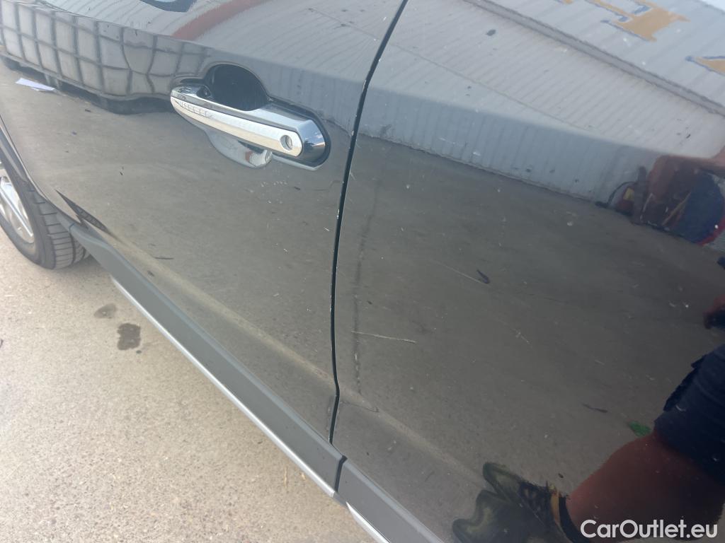  Toyota  RAV4 TOYOTA  / 2018 / 5P / todoterreno 2.5l 220H Luxury 4WD #8