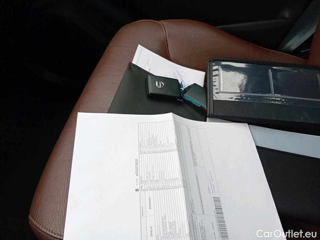  Volvo  XC90 VOLVO  / 2019 / 5P / todoterreno 2.0 T8 AWD Business Plus Auto #7