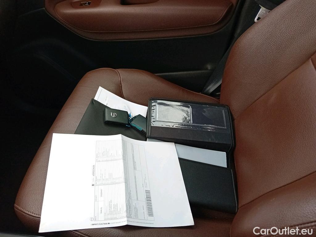  Volvo  XC90 VOLVO  / 2019 / 5P / todoterreno 2.0 T8 AWD Business Plus Auto #6