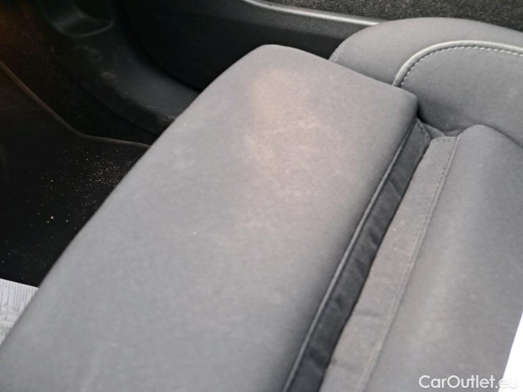  Volvo  XC 40 VOLVO XC40 / 2021 / 5P / todoterreno Recharge Eléctrico Plus Auto #12