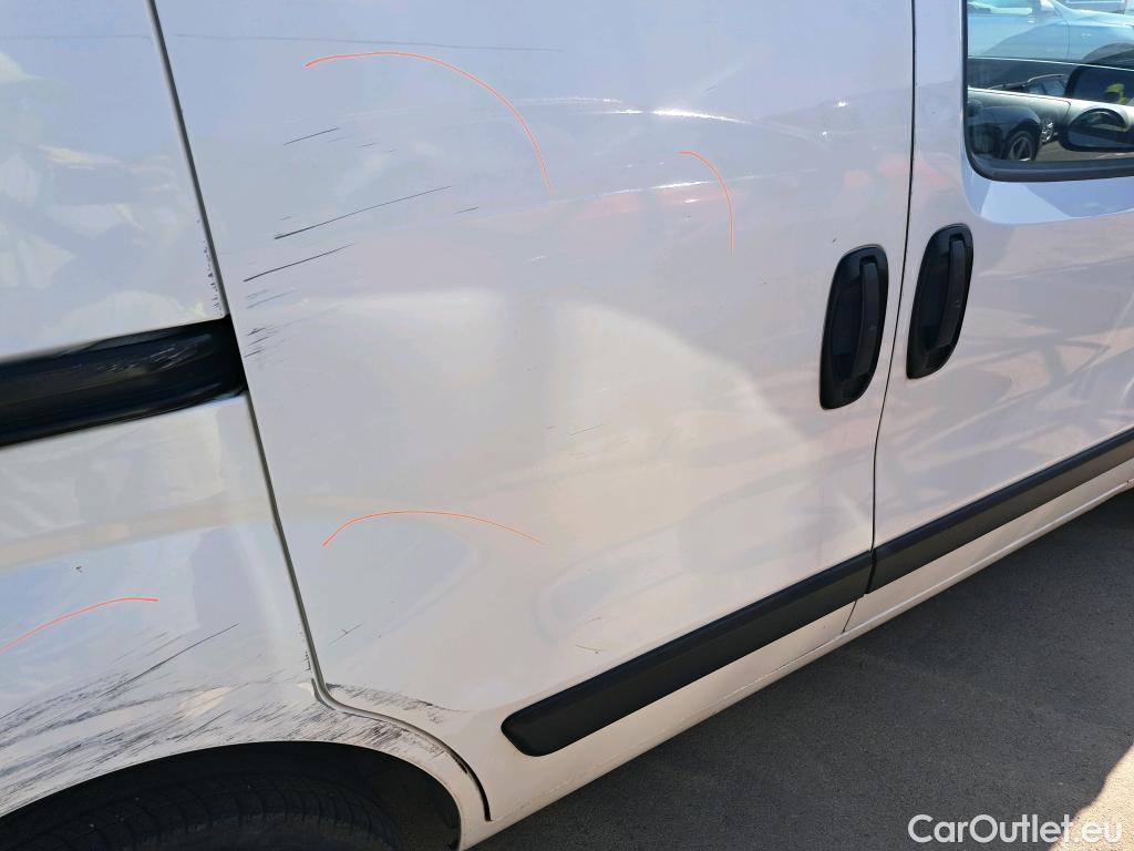  Fiat  Fiorino FIAT  / 2016 / 3P / furgón derivado de turismo Cargo Base 1.3 Mjet 59kW (80CV) E6 #18