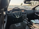  Volvo  V40  VOLVO / 2016 / 5P / berlina con portón 2.0 T3 R-Design Momentum #3