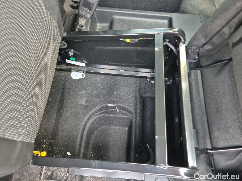  Opel  Combo OPEL -e / 2018 / 3P / furgón derivado de turismo Cargo L 800kg Eléctrico 100kW Batería 5 #10