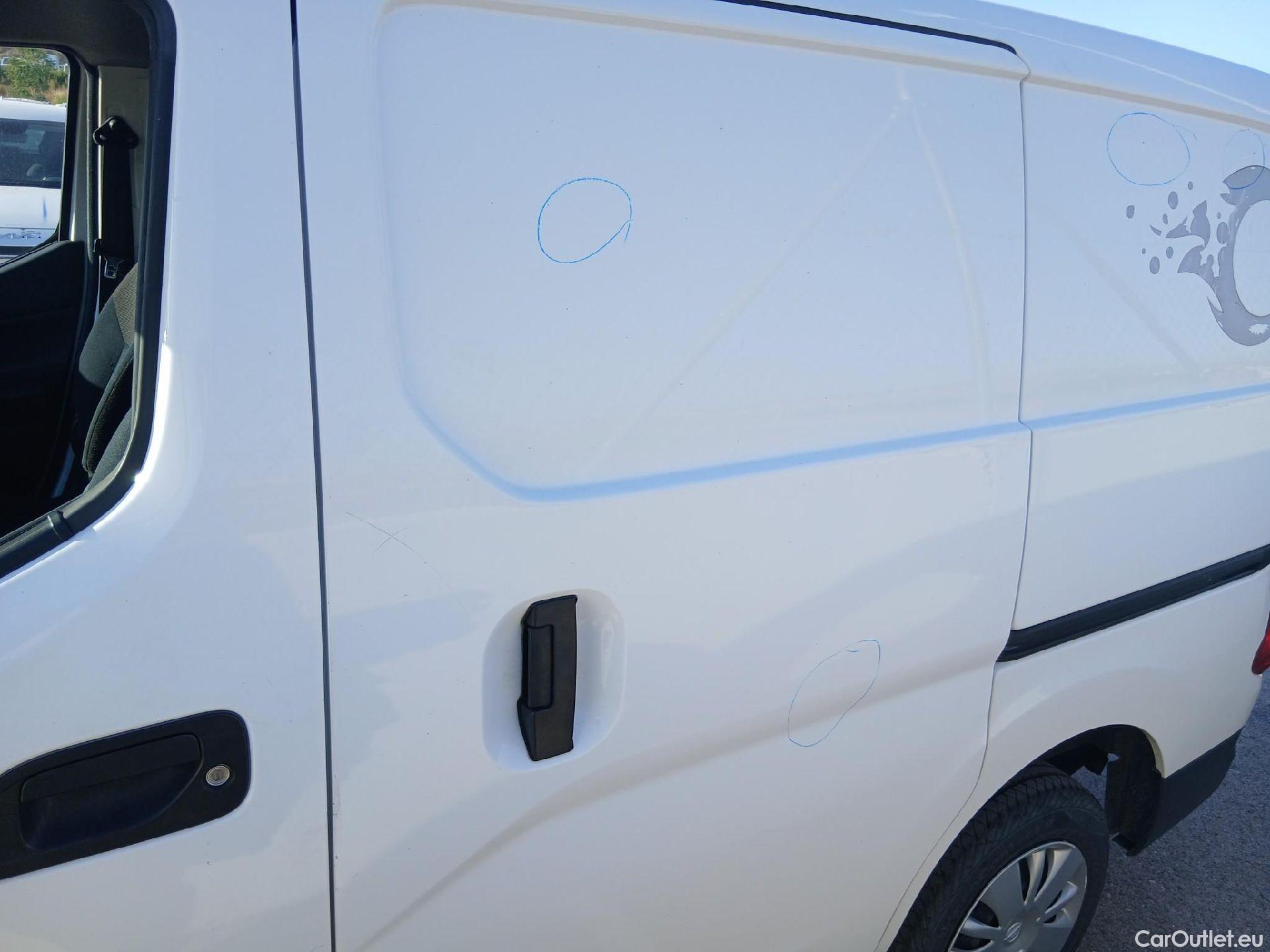  Nissan  NV200 NISSAN  / 2009 / 5P / furgón 1.5dCi 66kW (90CV) COMFORT #15