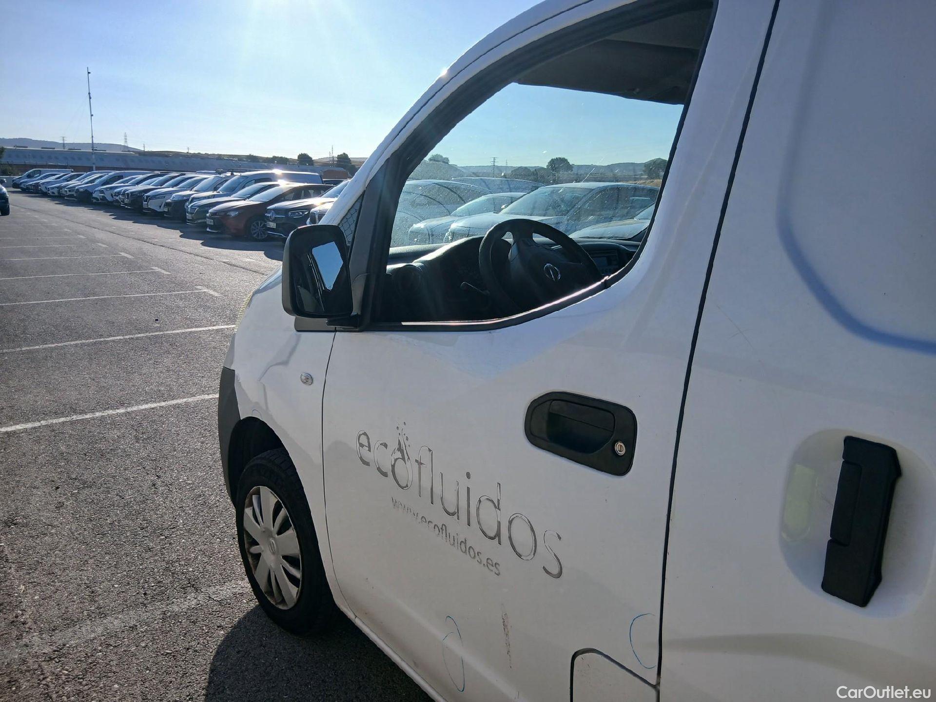  Nissan  NV200 NISSAN  / 2009 / 5P / furgón 1.5dCi 66kW (90CV) COMFORT #12