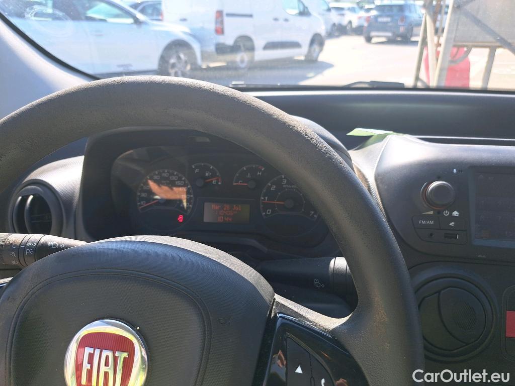  Fiat  Fiorino FIAT  / 2016 / 3P / furgón derivado de turismo Cargo Base 1.3 Mjet 59kW (80CV) E6 #39